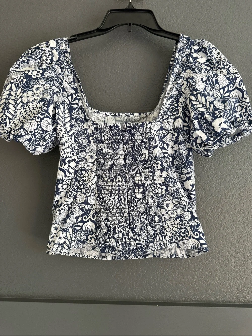 J.CREW • Puff-sleeve cotton poplin squareneck top in mermaid floral 4 BR056